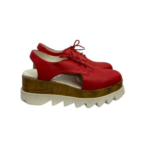 CULT Gaia Lace Up Platform Sneakers - Picture 1 of 7